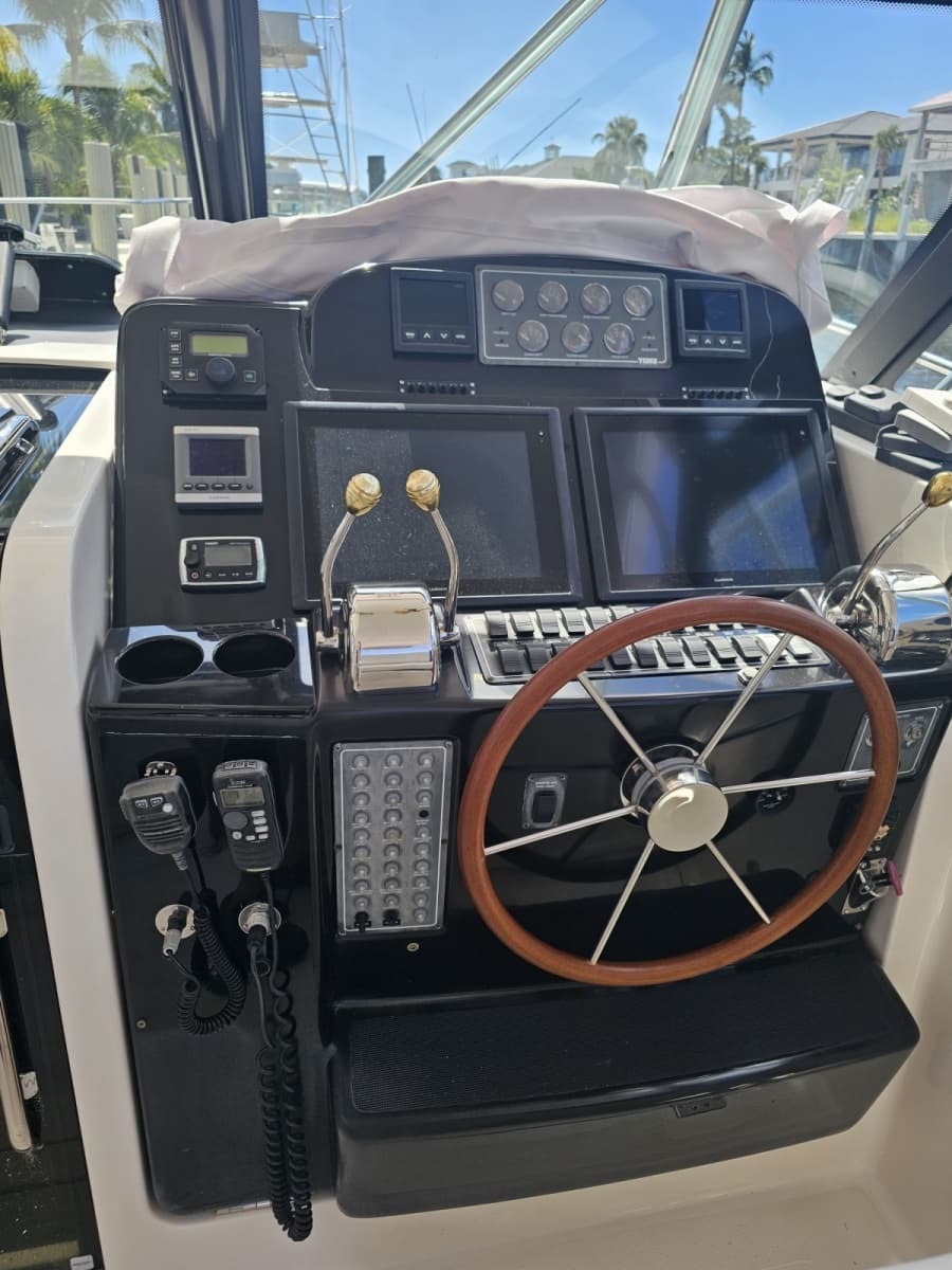 2003 Tiara Yachts 3800 Open - Photo 4