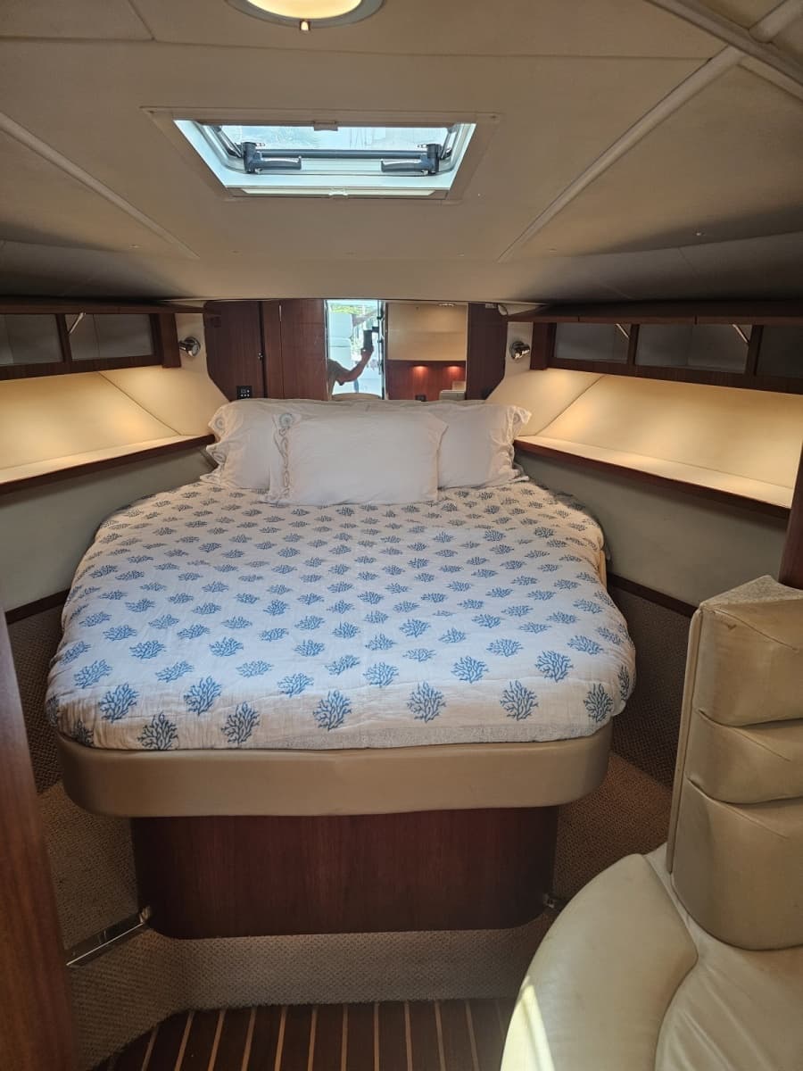 2003 Tiara Yachts 3800 Open - Photo 10