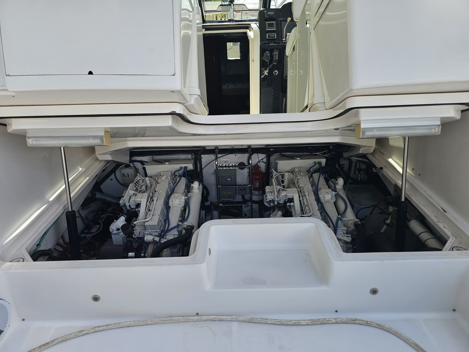 2003 Tiara Yachts 3800 Open - Photo 16