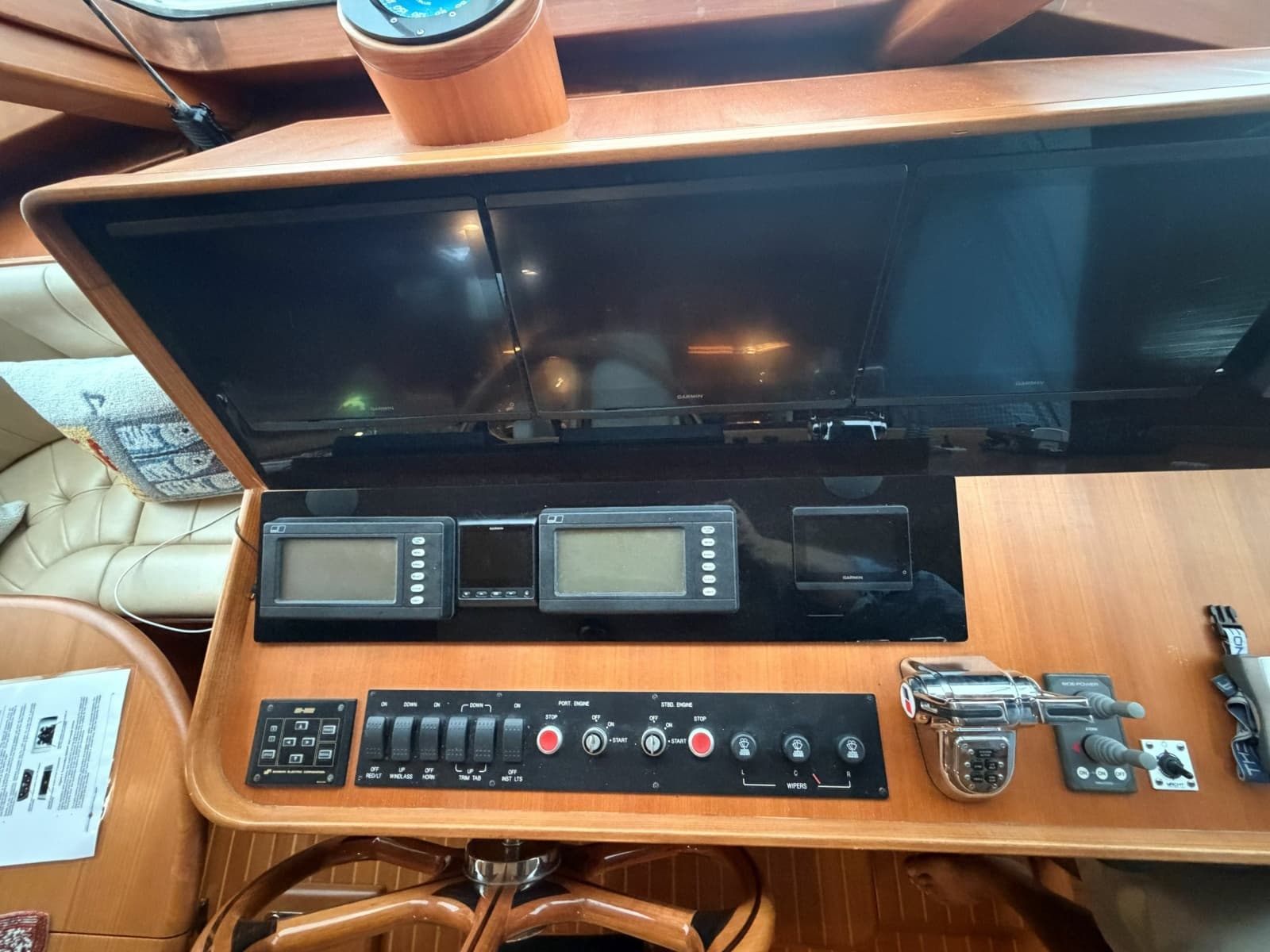2007 Marlow Explorer 53C - Photo 17