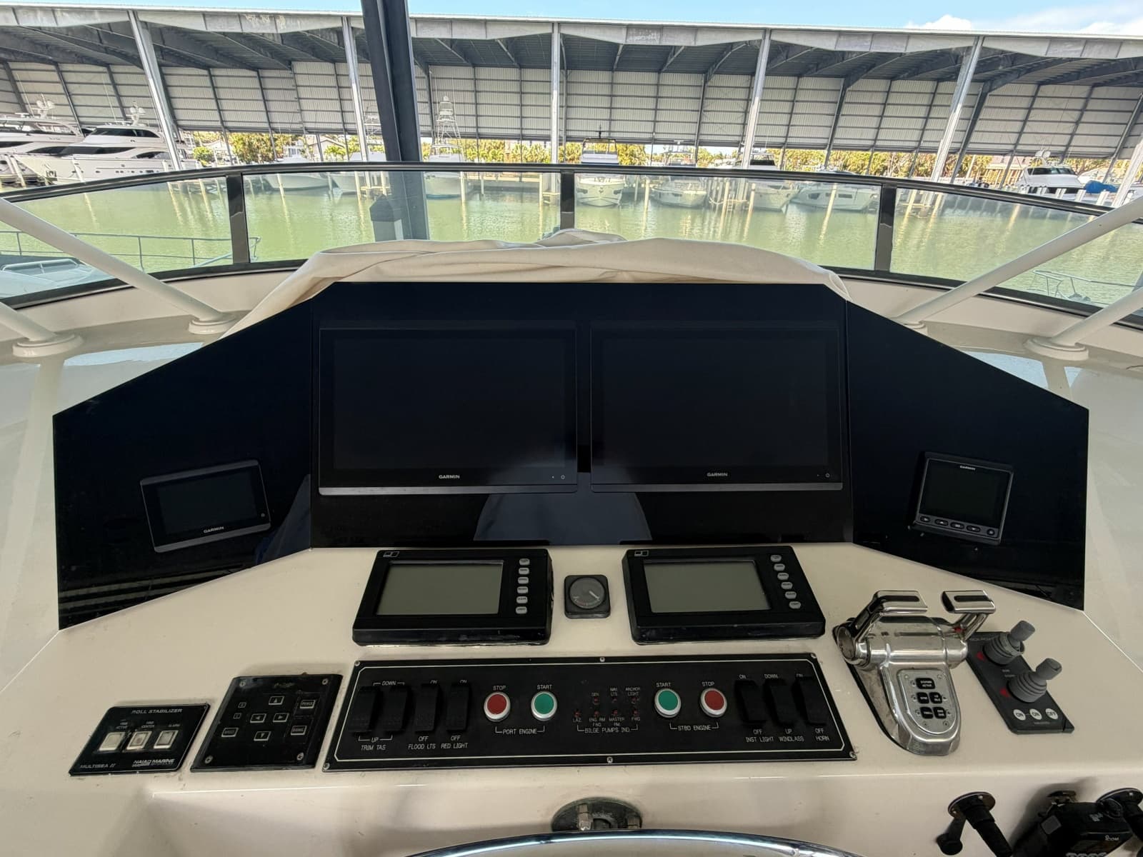 2007 Marlow Explorer 53C - Photo 5