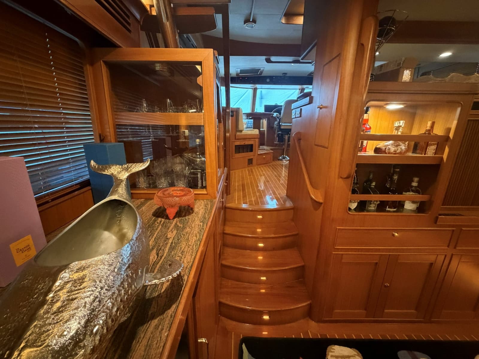 2007 Marlow Explorer 53C - Photo 9