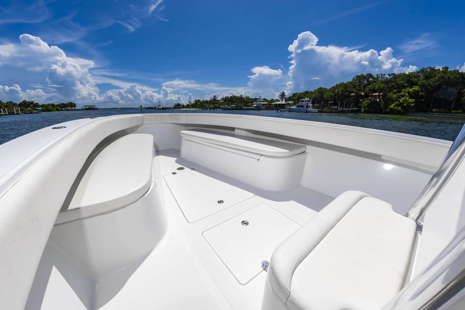 2014 Bahama 41 - Photo 41