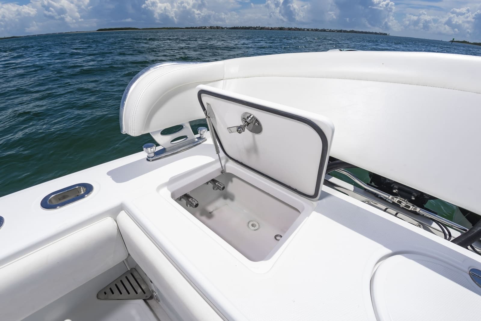 2014 Bahama 41 - Photo 23