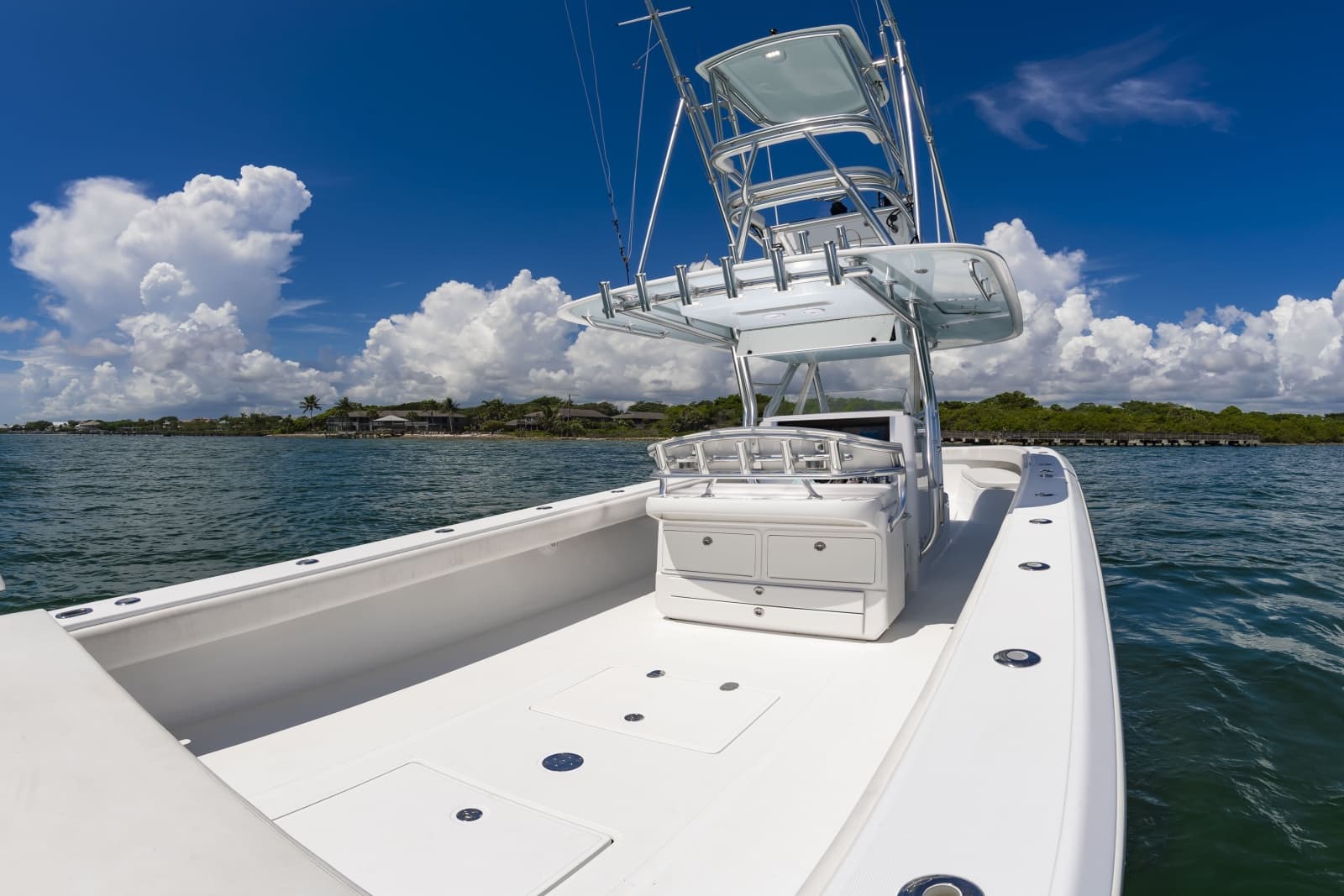2014 Bahama 41 - Photo 25