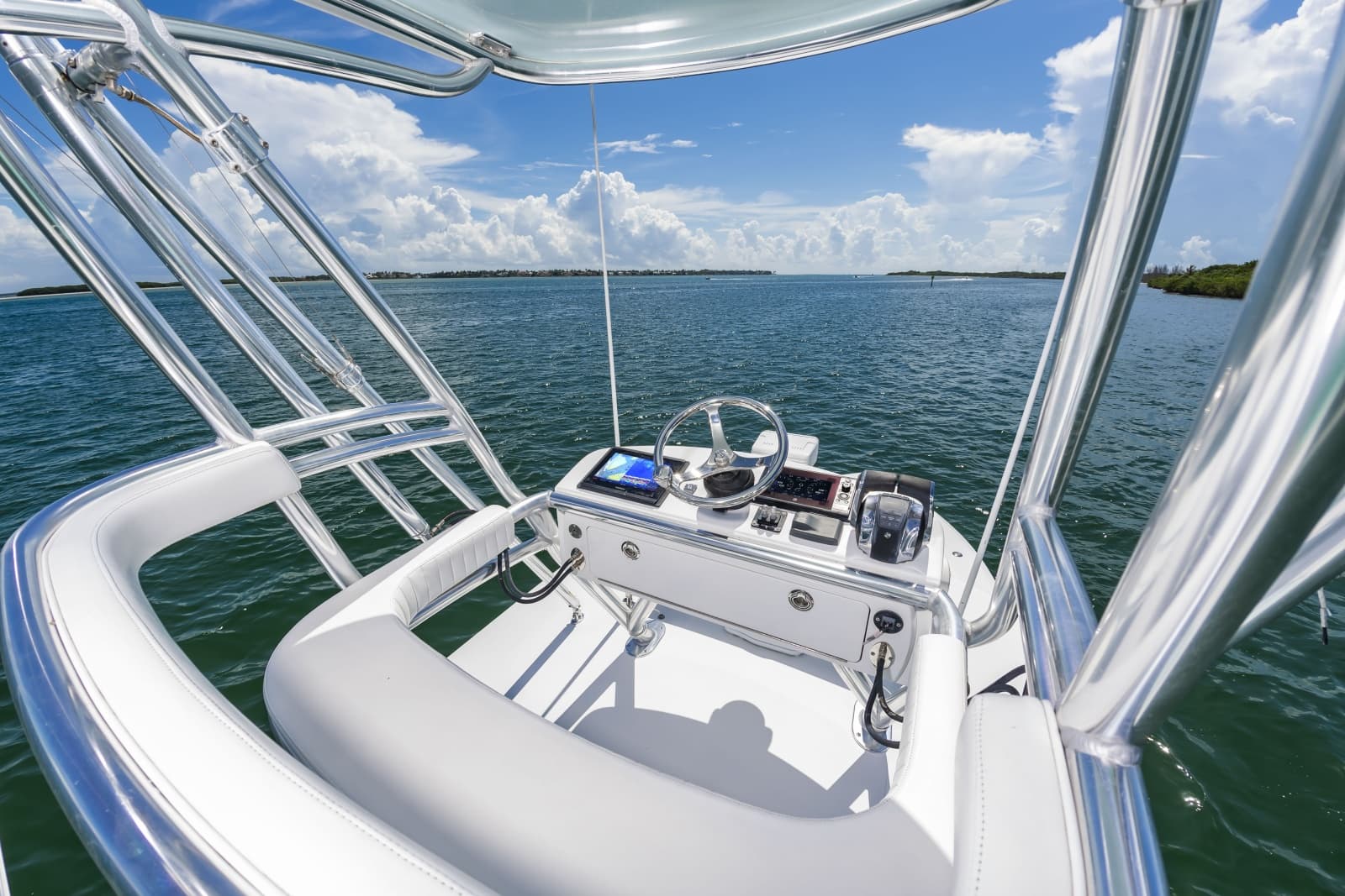 2014 Bahama 41 - Photo 33