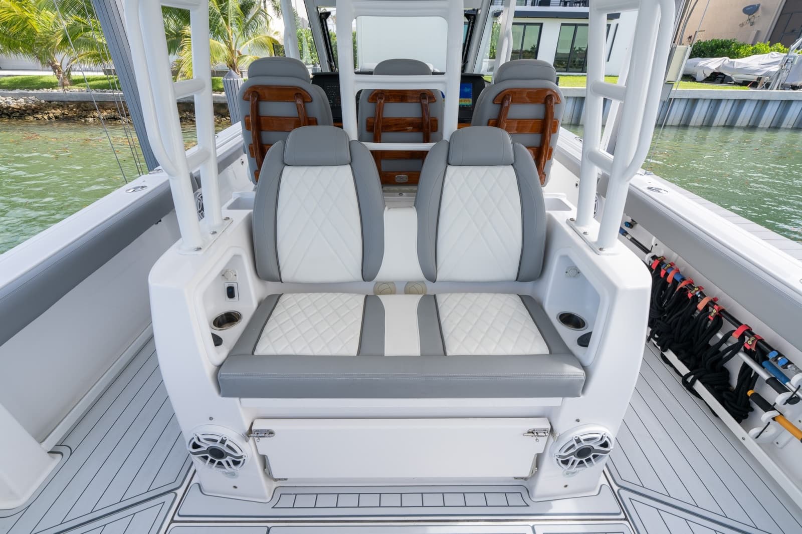 2023 Everglades 395 Center Console - Photo 13