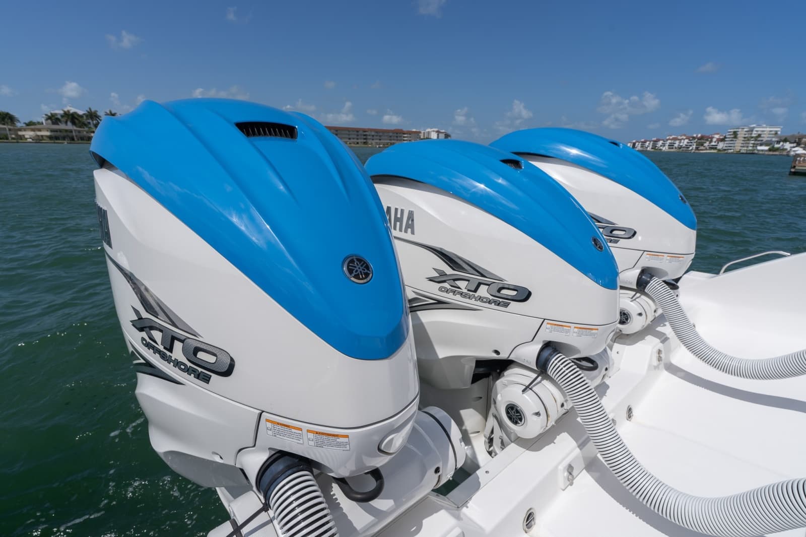 2023 Everglades 395 Center Console - Photo 60
