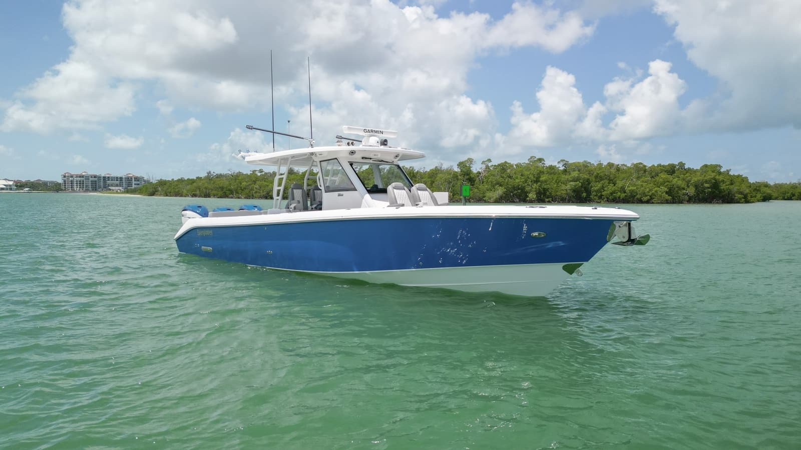 2023 Everglades 395 Center Console - Photo 64