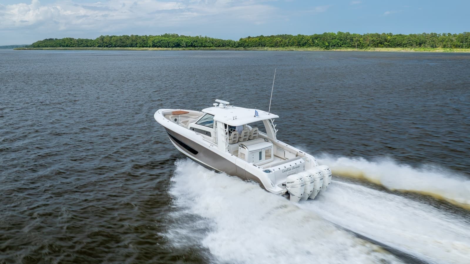 2017 Boston Whaler 420 Outrage - Photo 3