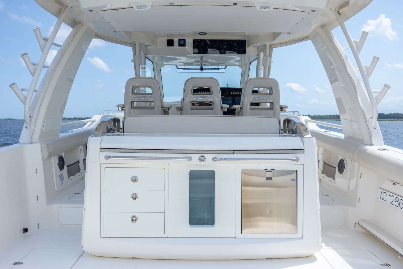 2017 Boston Whaler 420 Outrage - Photo 42