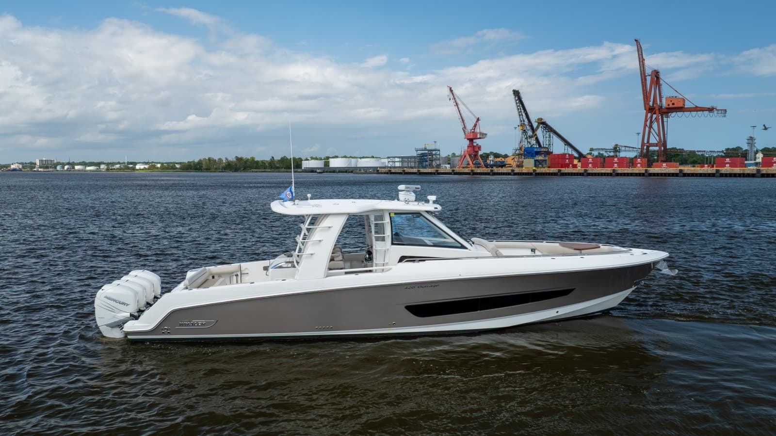 2017 Boston Whaler 420 Outrage - Photo 18