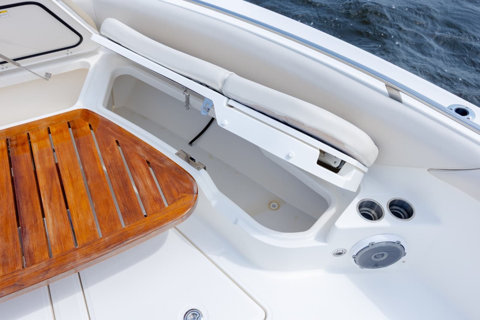 2017 Boston Whaler 420 Outrage - Photo 70
