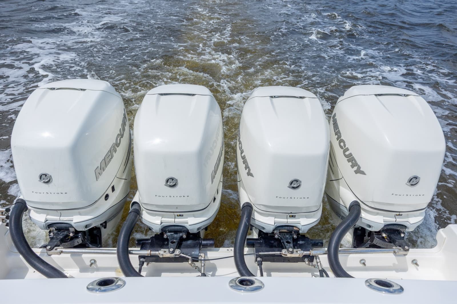 2017 Boston Whaler 420 Outrage - Photo 37