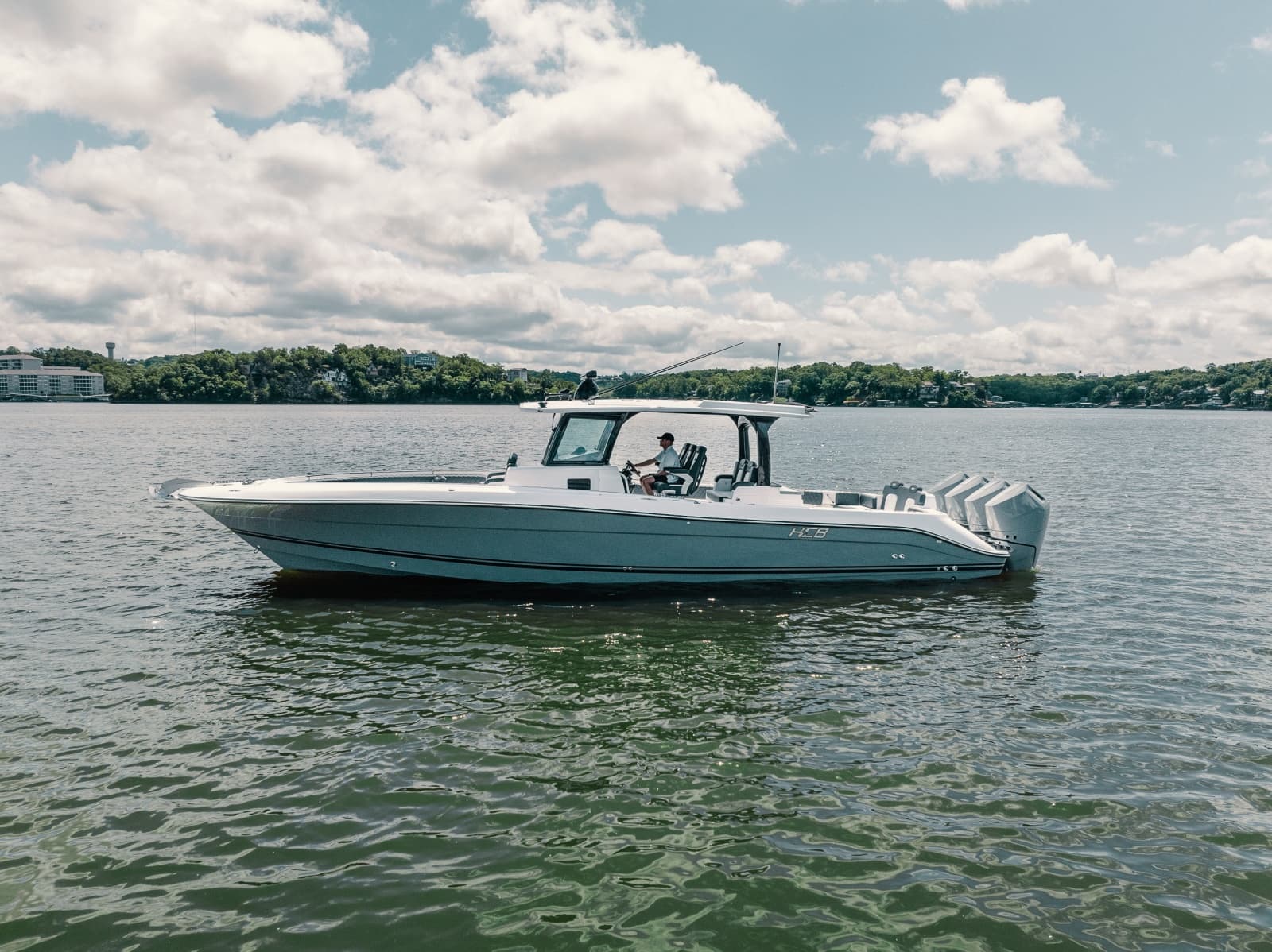 2024 HCB 42 Lujo - Photo 4