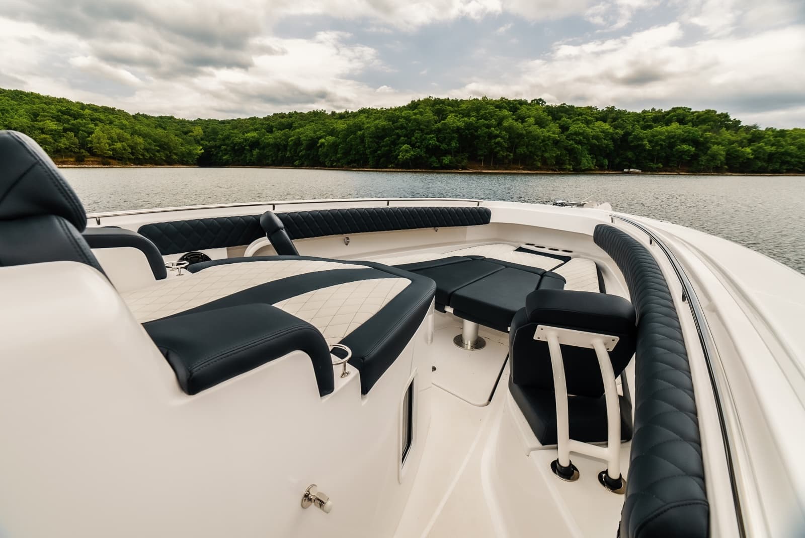 2024 HCB 42 Lujo - Photo 30