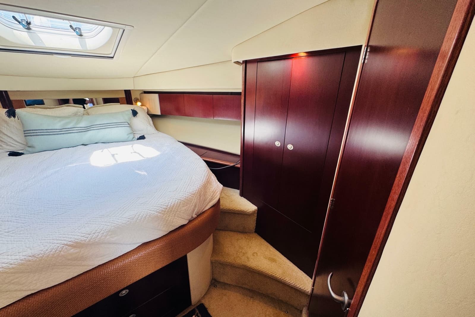 2006 Sea Ray 44 Sedan Bridge - Photo 5