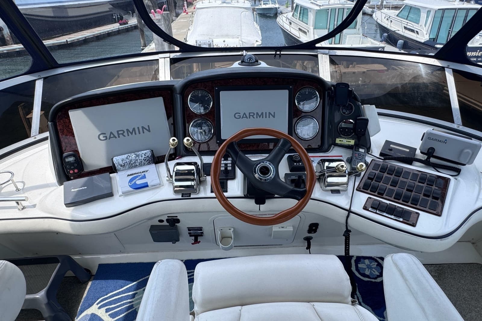 2006 Sea Ray 44 Sedan Bridge - Photo 34
