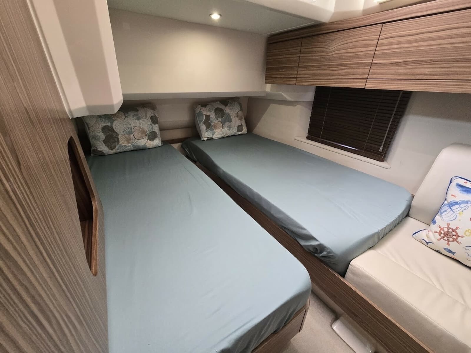2019 Greenline 40 Hybrid - Photo 8
