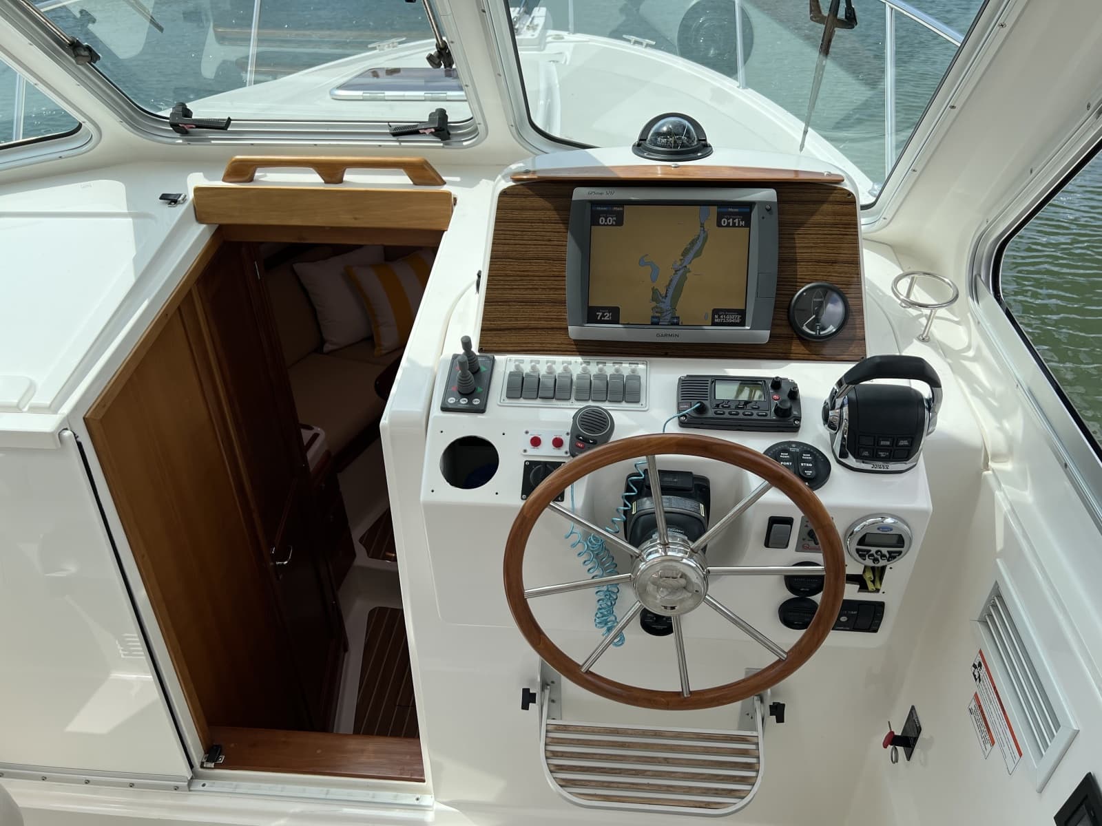 2013 Back Cove Express - Photo 9