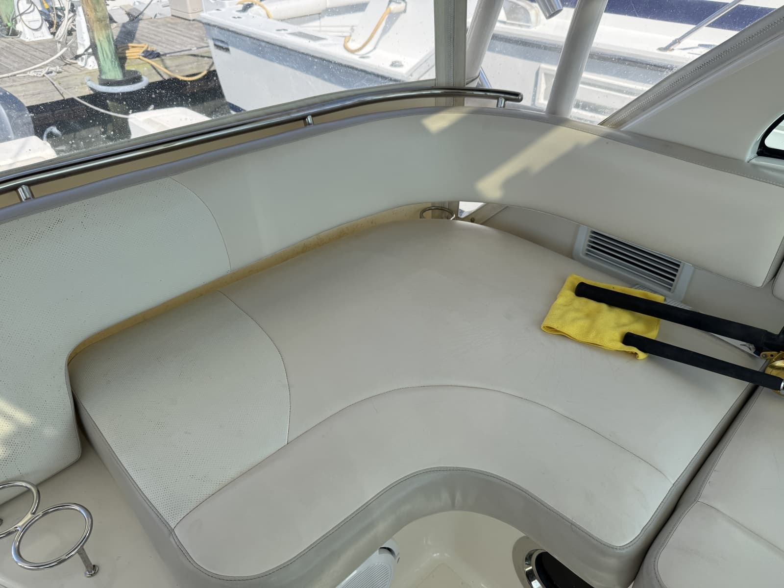 2014 Pursuit 345 Offshore - Photo 31