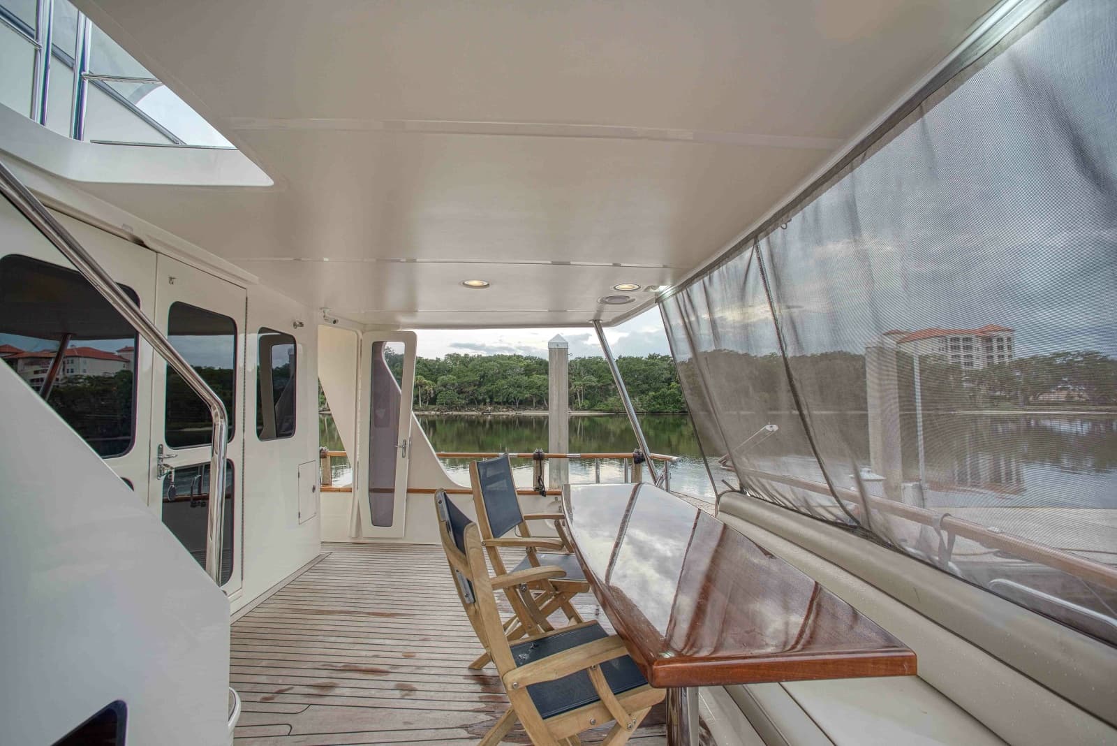 2016 Marlow Explorer 58E - Photo 8