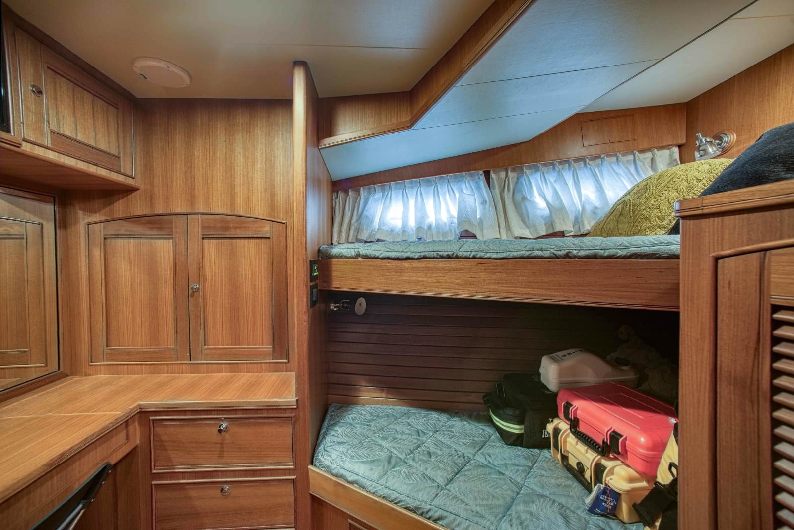 2016 Marlow Explorer 58E - Photo 31