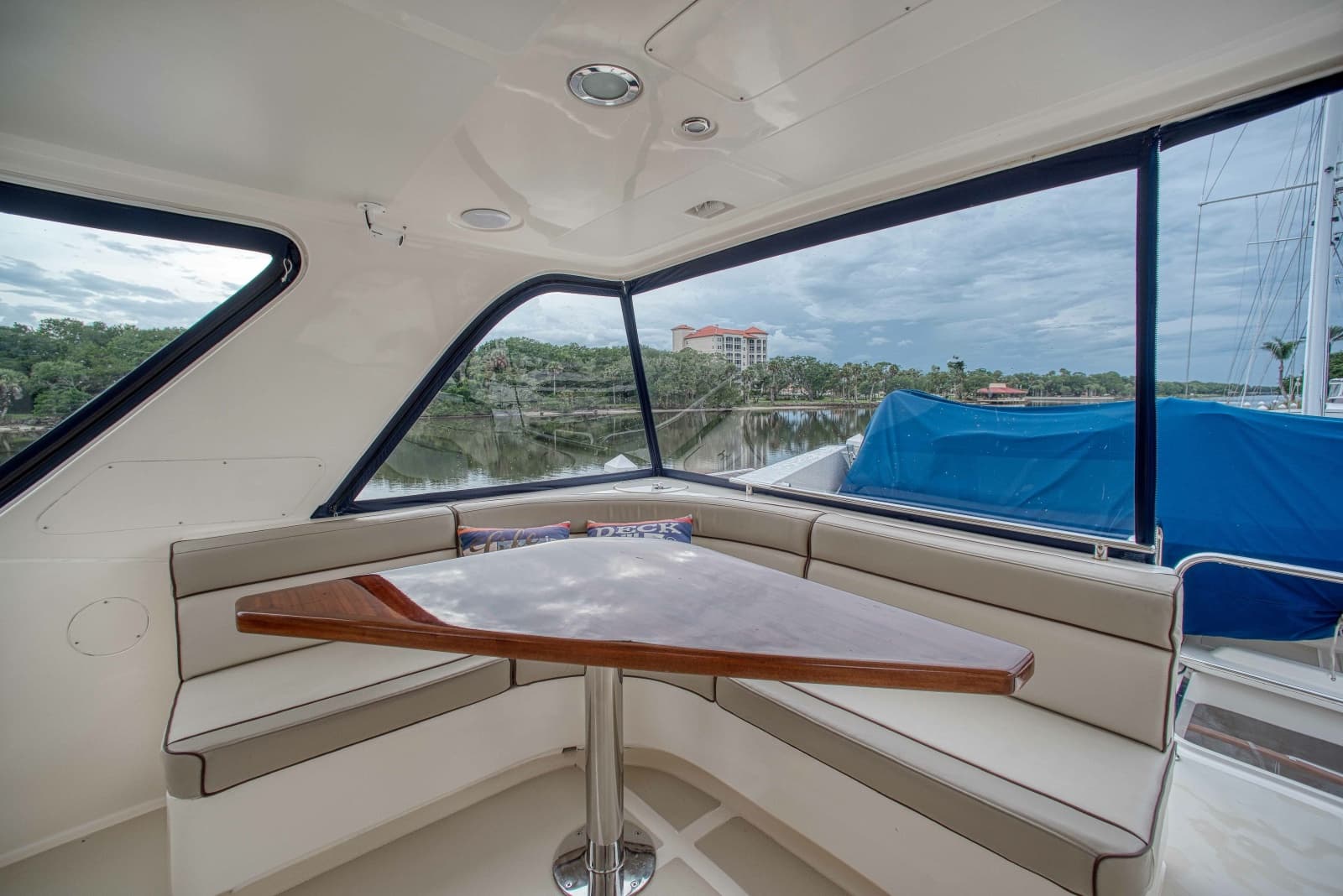 2016 Marlow Explorer 58E - Photo 33