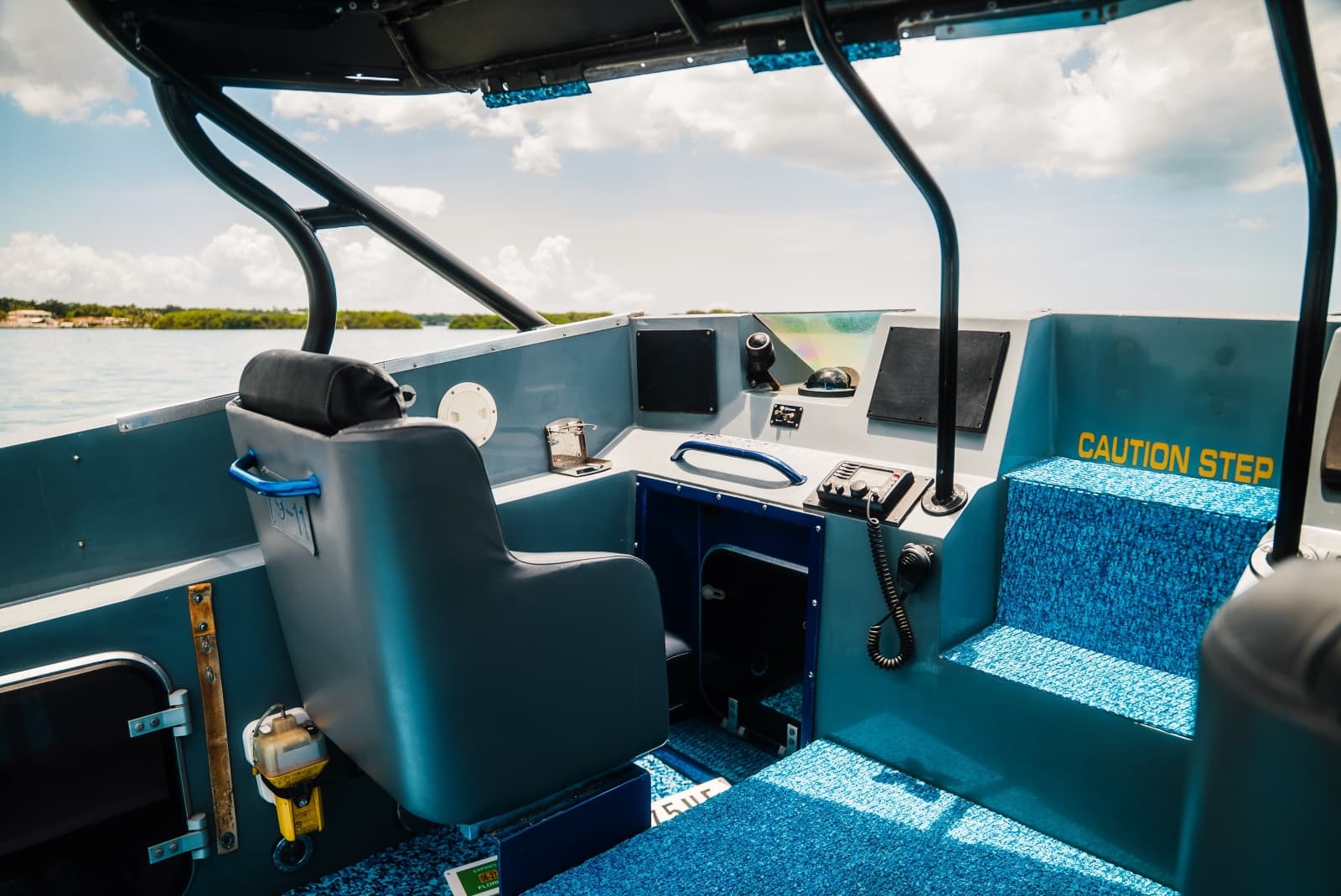 2002 Interceptor Nightcat 27 - Photo 59