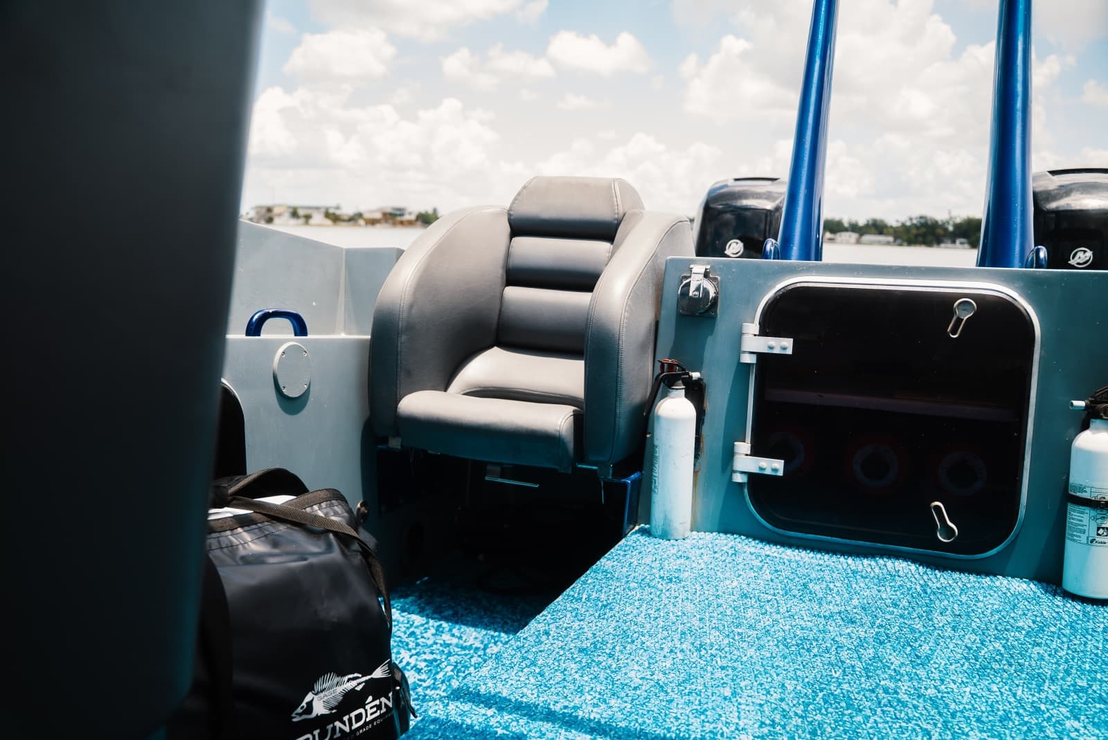 2002 Interceptor Nightcat 27 - Photo 63