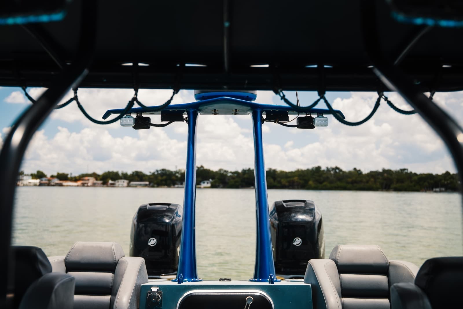 2002 Interceptor Nightcat 27 - Photo 47