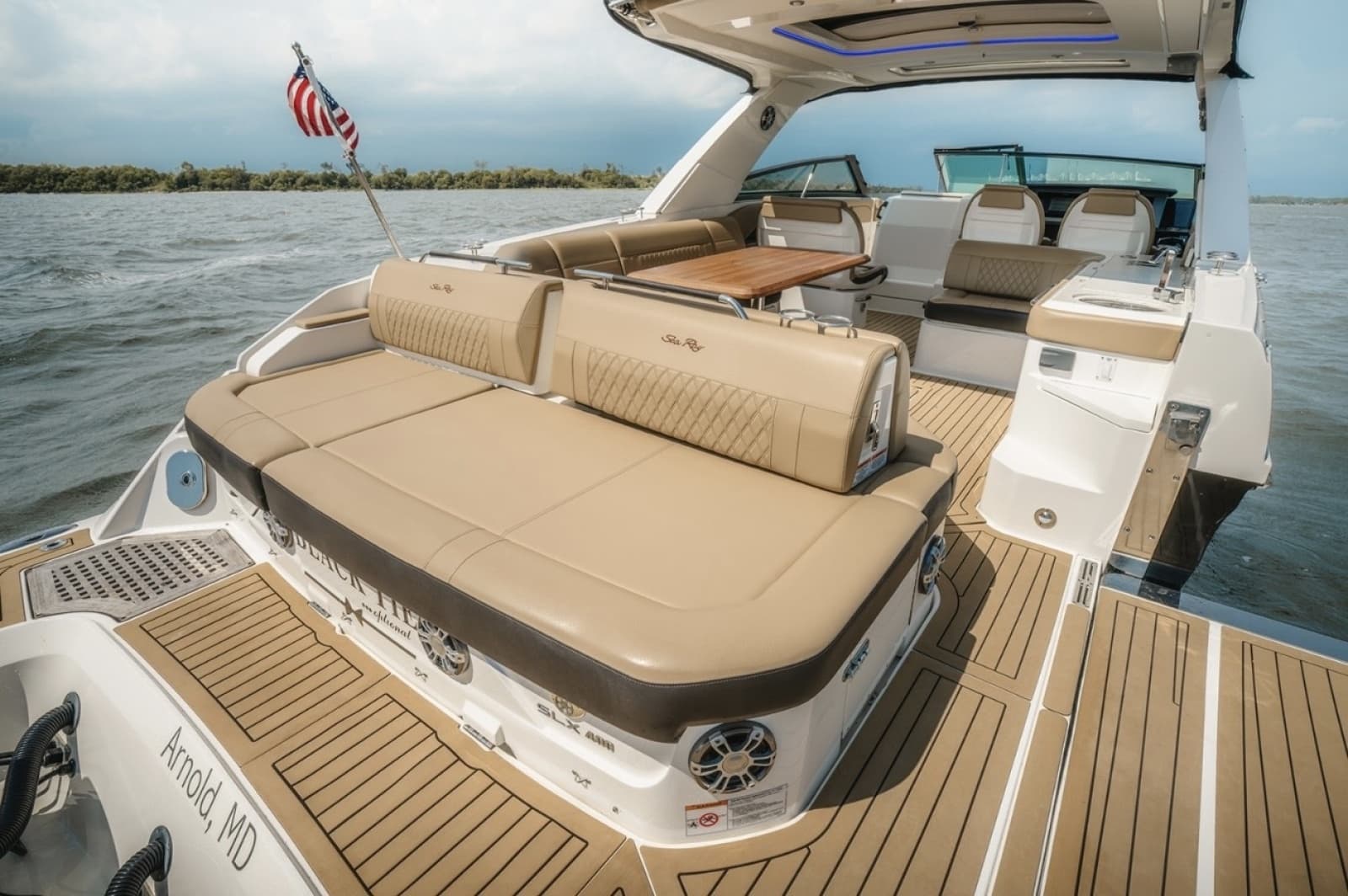 2021 Sea Ray SLX 400 Outboard - Photo 9