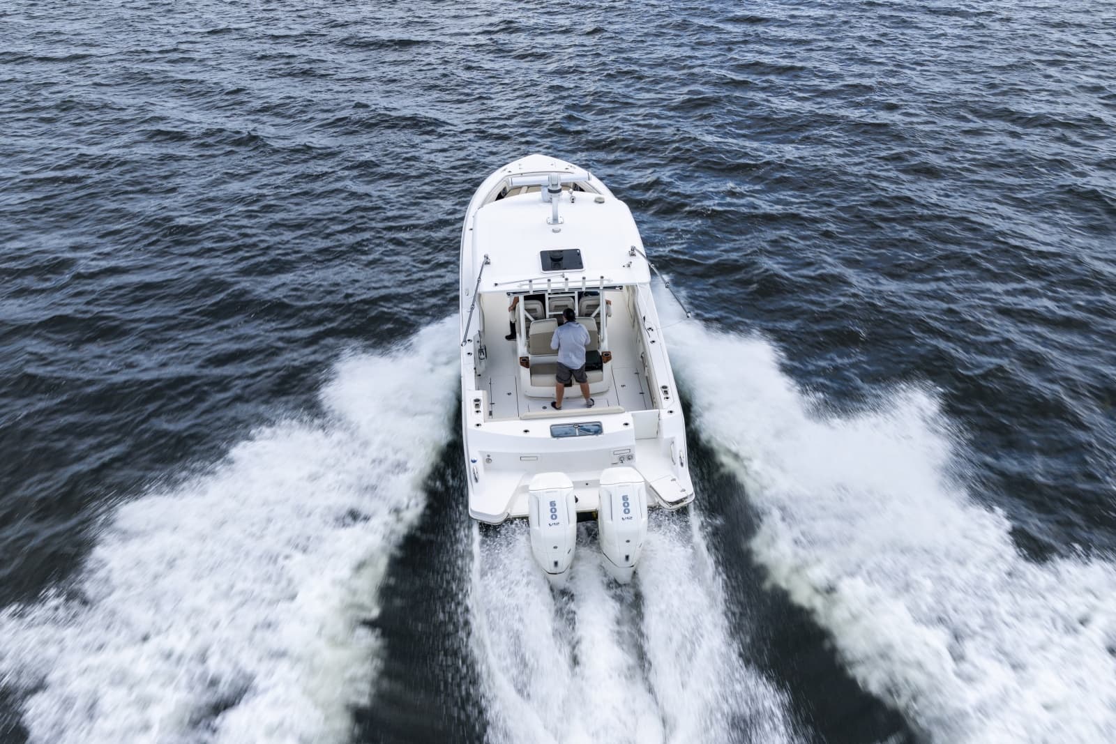 2023 Boston Whaler 360 Outrage - Photo 4