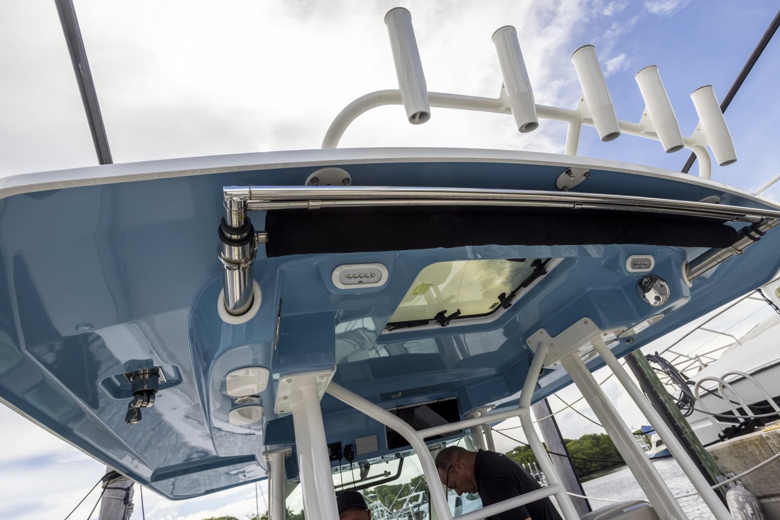2023 Boston Whaler 360 Outrage - Photo 32