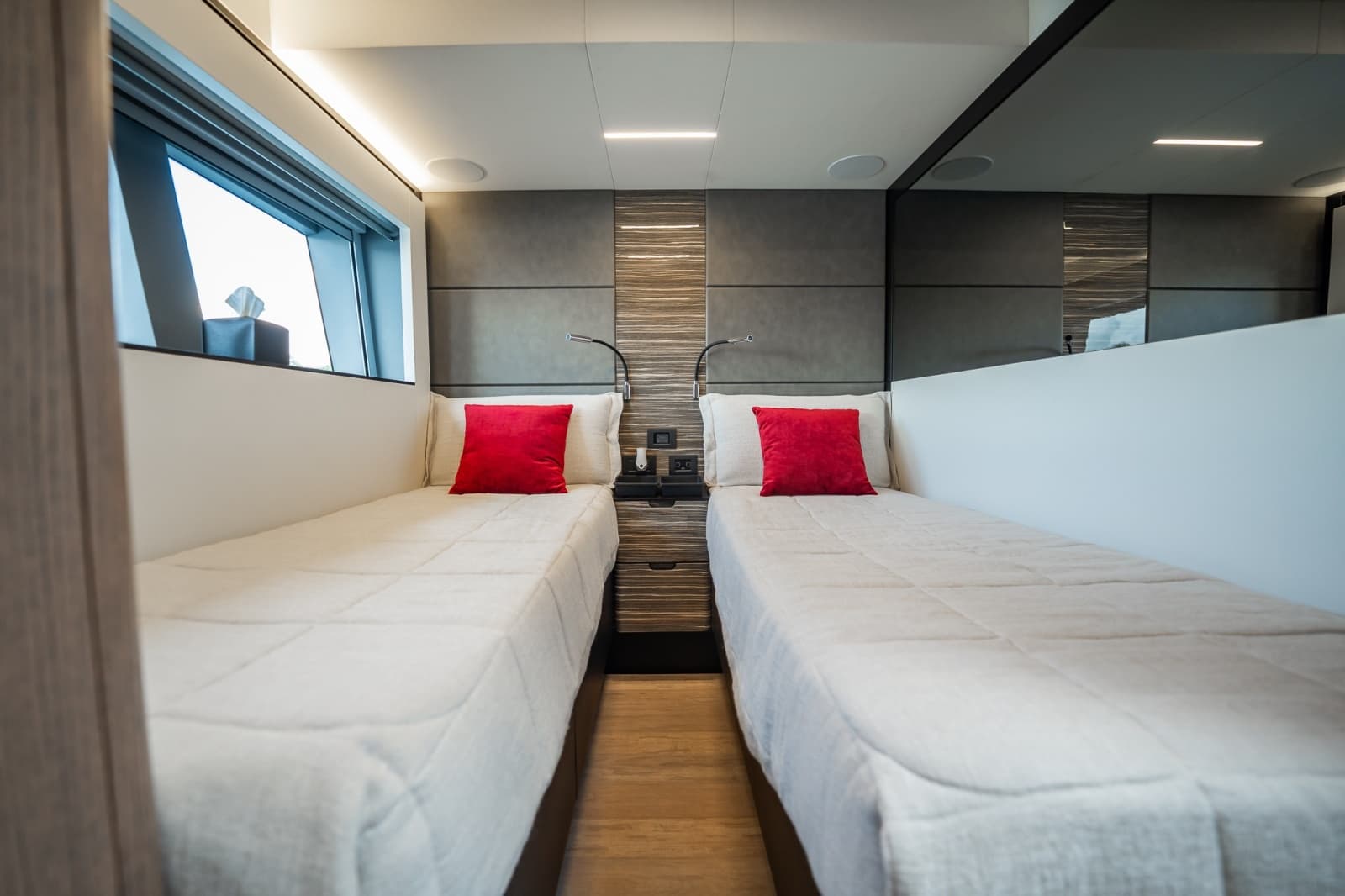 2024 Astondoa 66 Flybridge - Photo 85