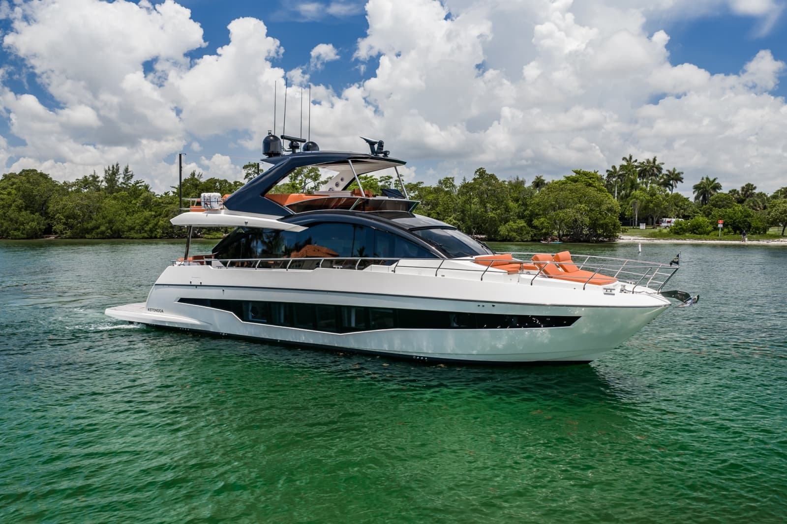 2024 Astondoa 66 Flybridge - Photo 5