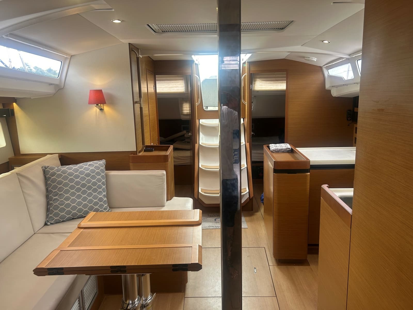 2019 Jeanneau Sun Odyssey 440 - Photo 23