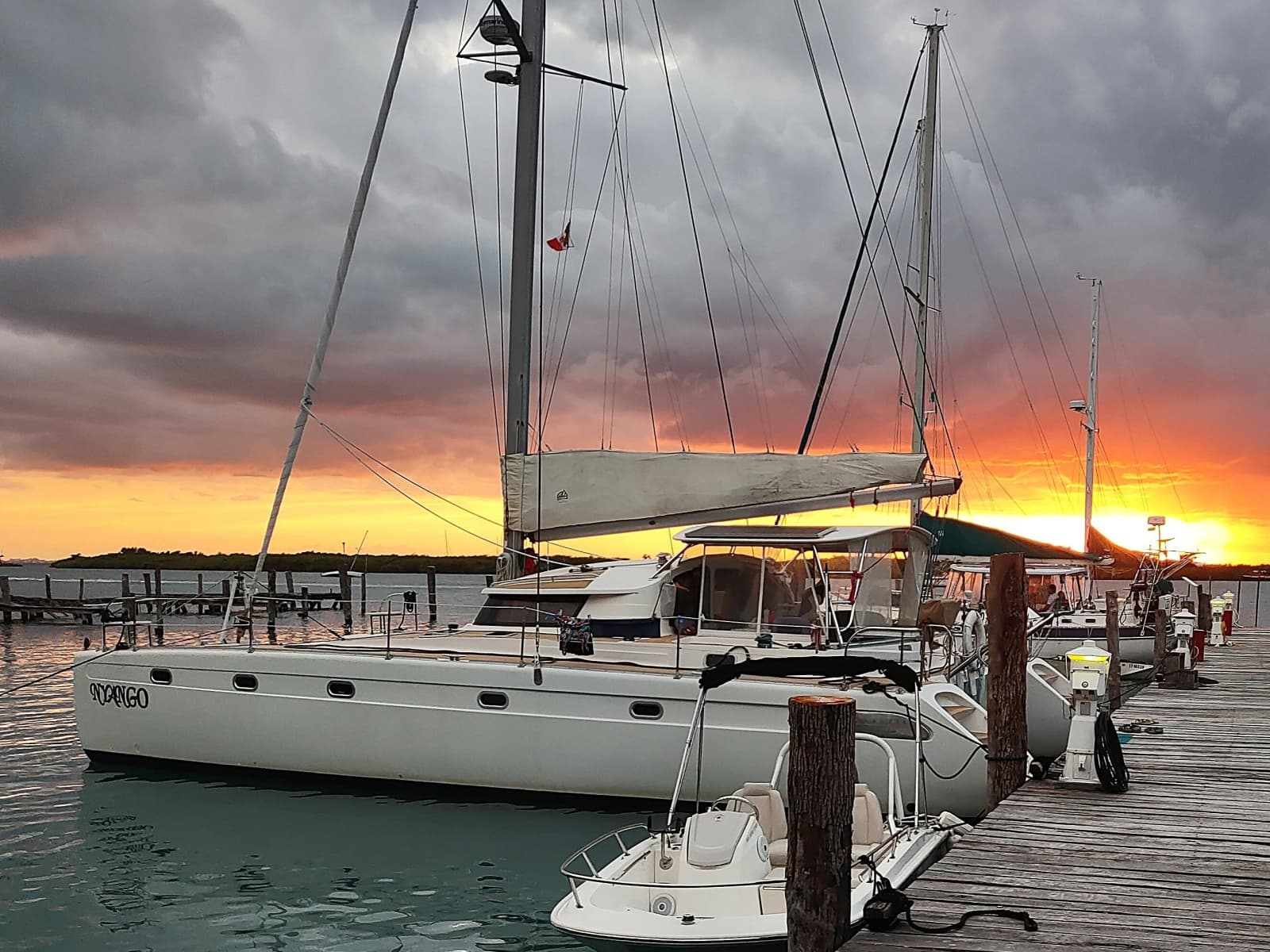 1996 Fountaine Pajot Venezia 42 - Photo 1