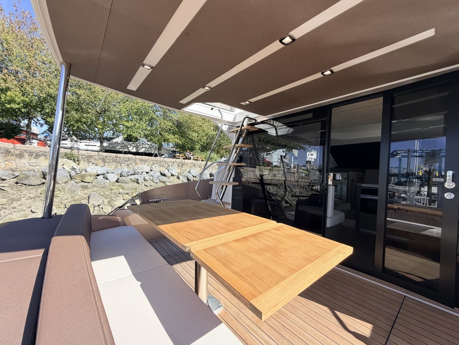 2025 Sessa F47 - Photo 33