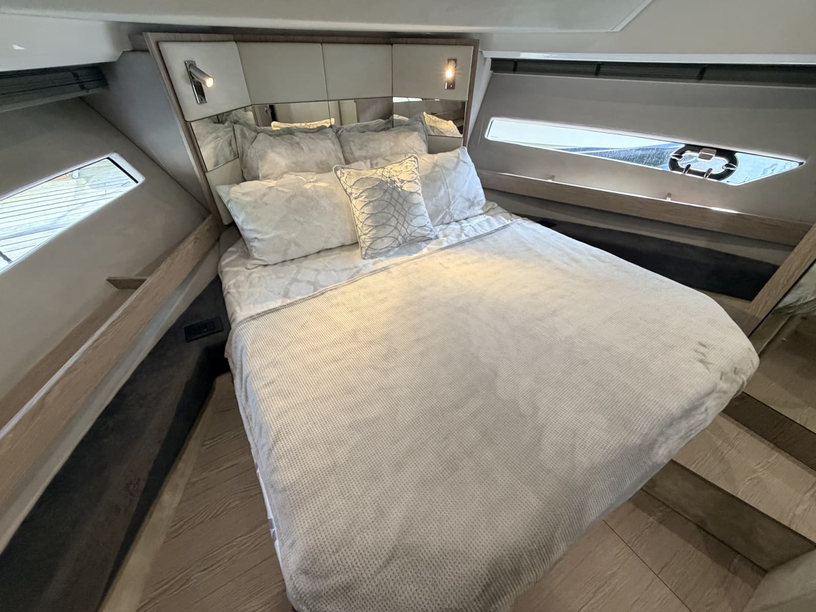 2025 Sessa F47 - Photo 62
