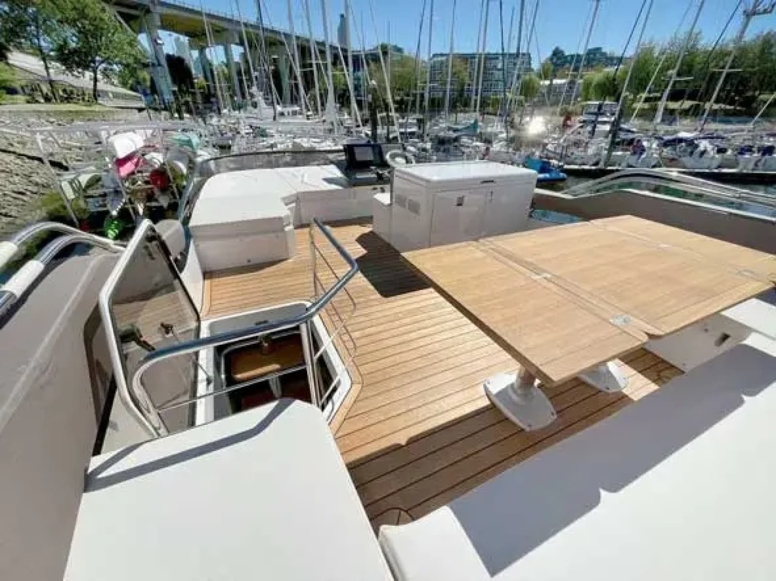 2025 Sessa F47 - Photo 9