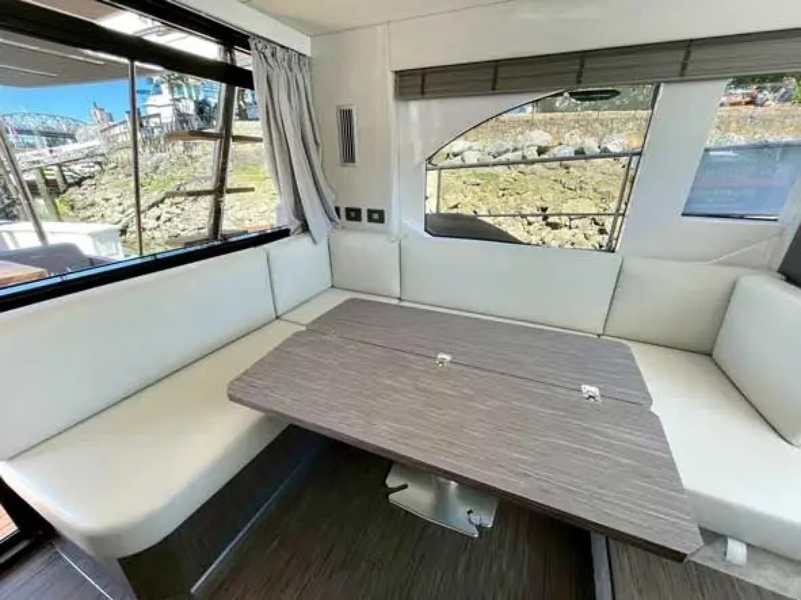 2025 Sessa F47 - Photo 22