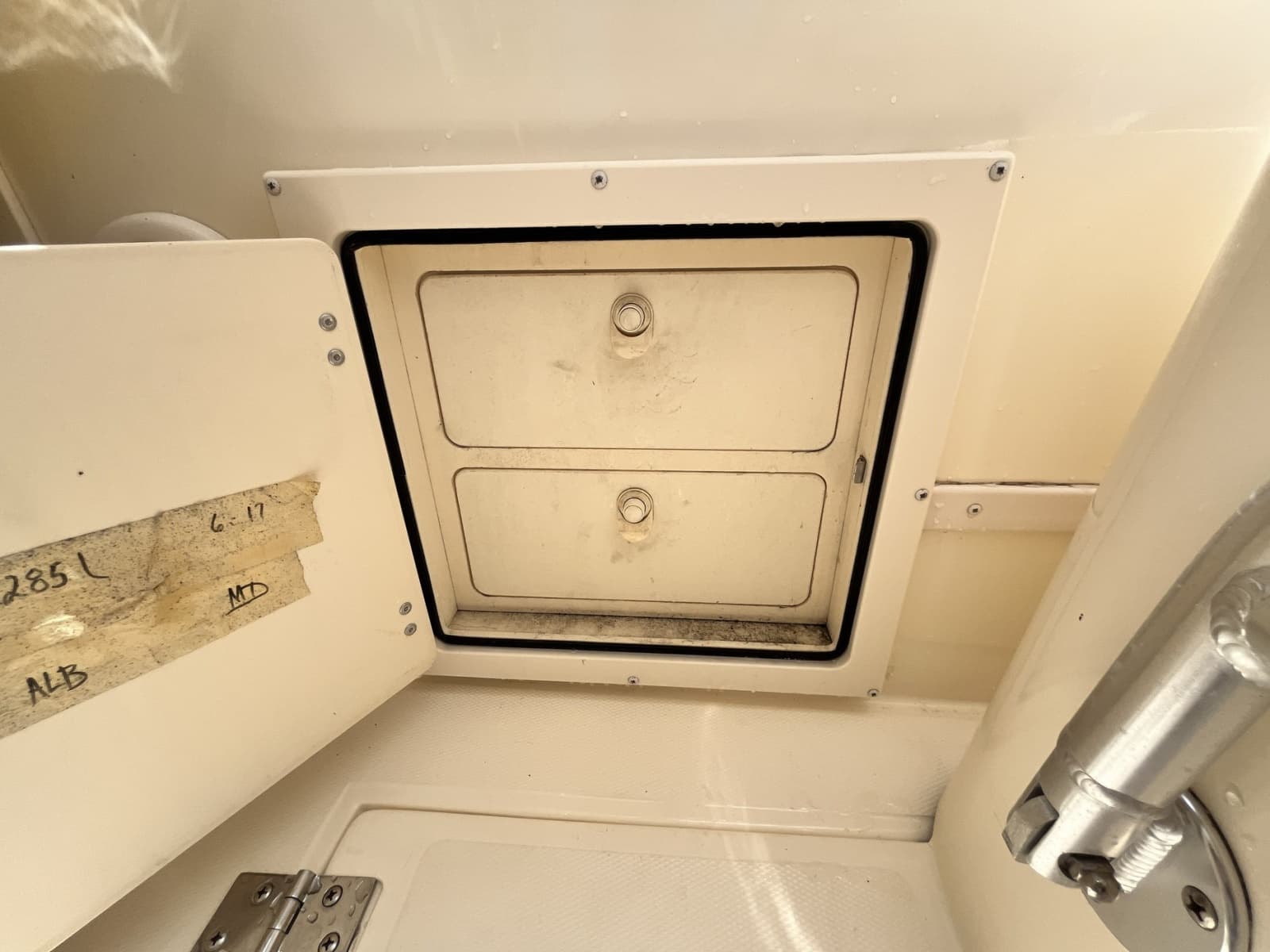 2003 Albemarle 280 Express Fisherman - Photo 31