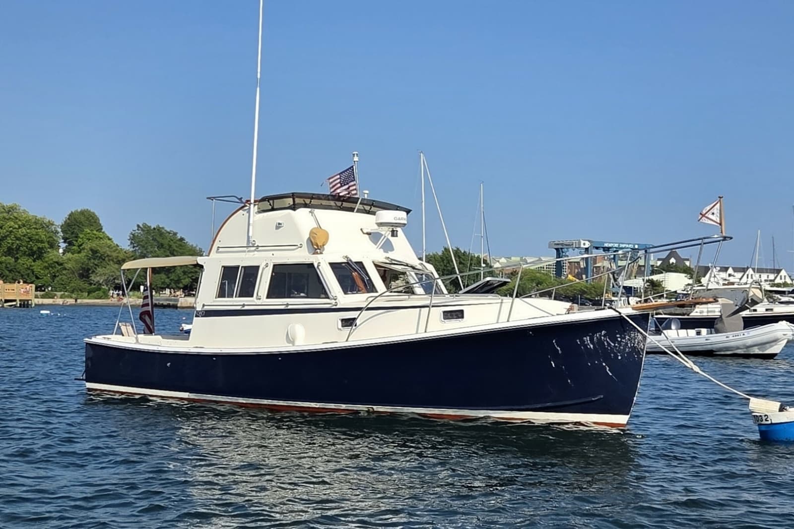 1987 Wilbur Flybridge Cruiser - Photo 1