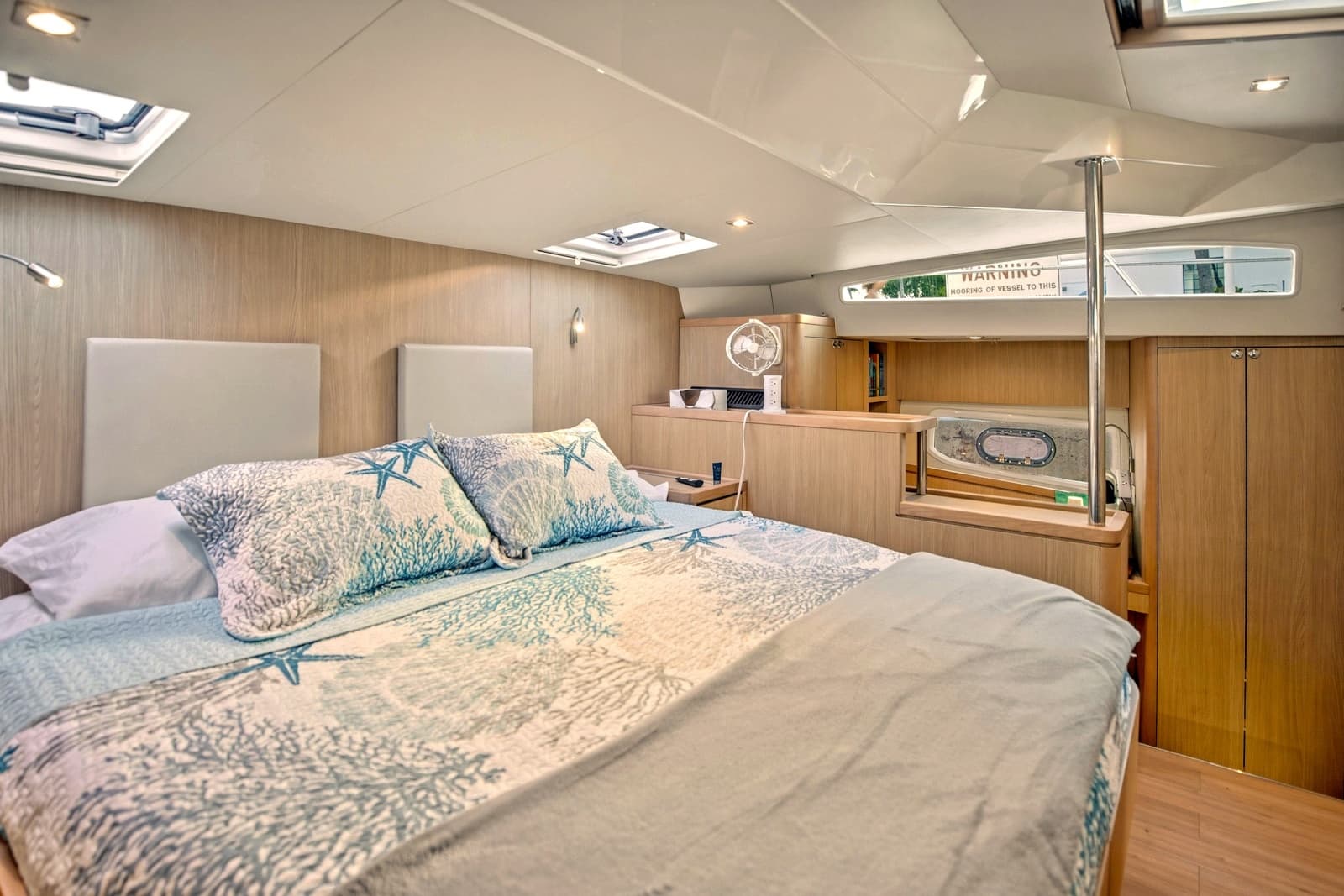 2021 Aquila 44 PowerCat - Photo 19