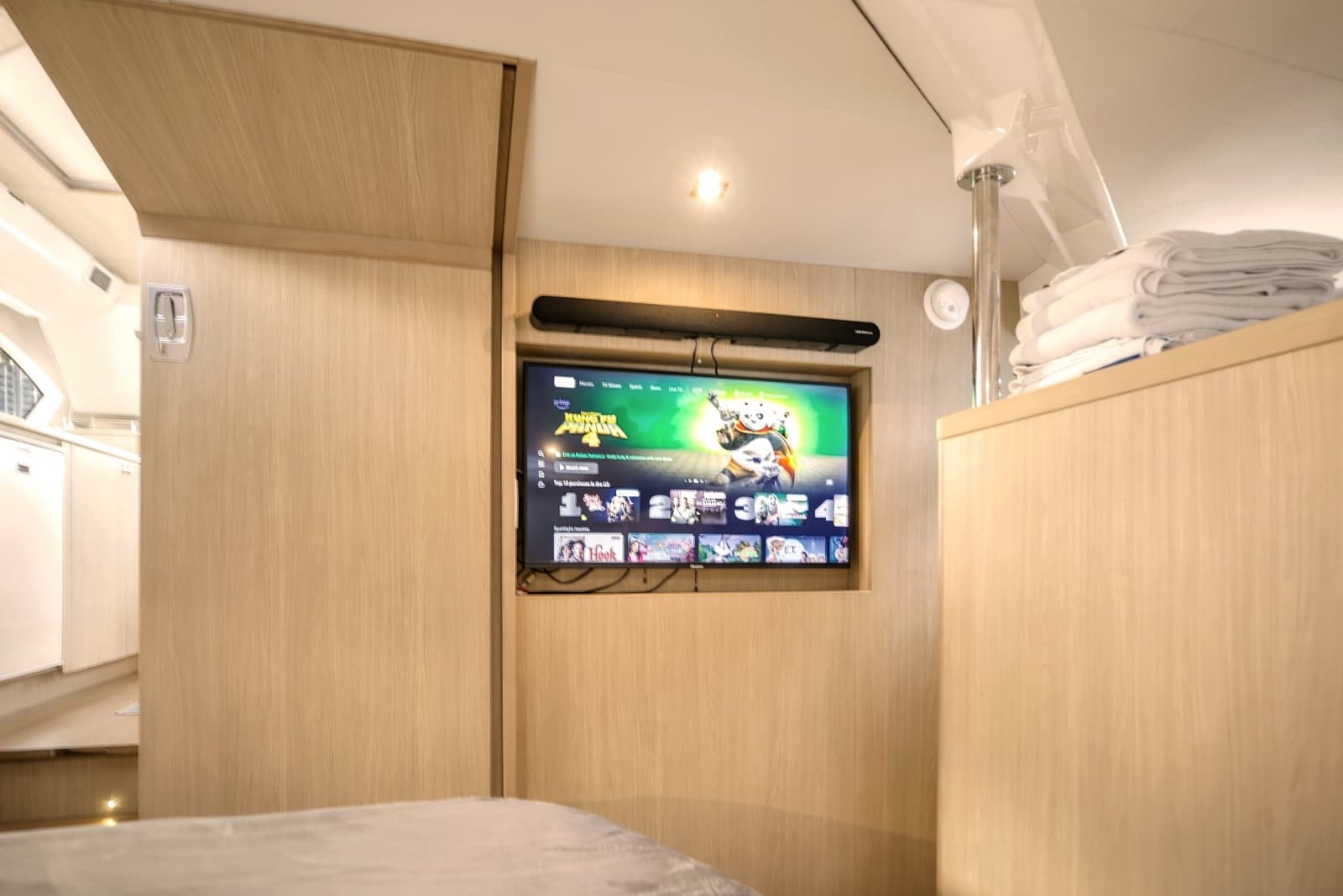 2021 Aquila 44 PowerCat - Photo 21