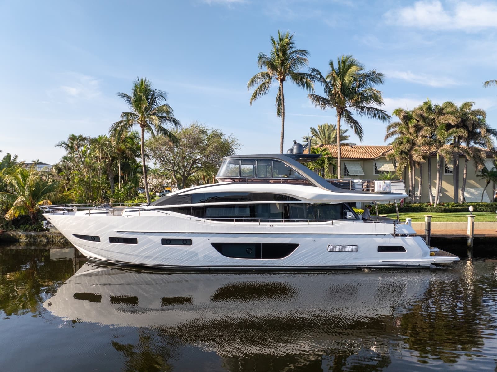 2019 Princess Y85 - Photo 61
