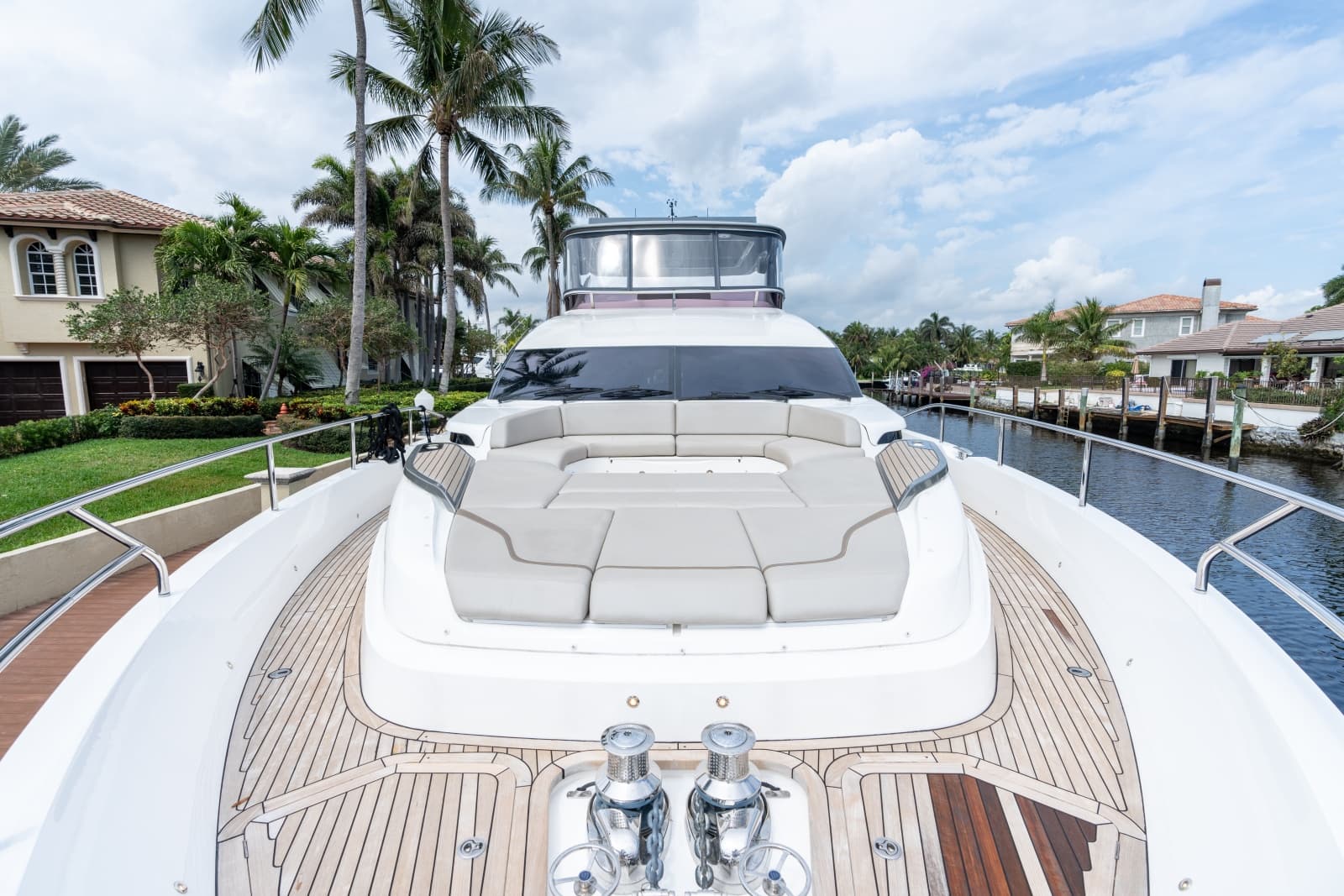 2019 Princess Y85 - Photo 46