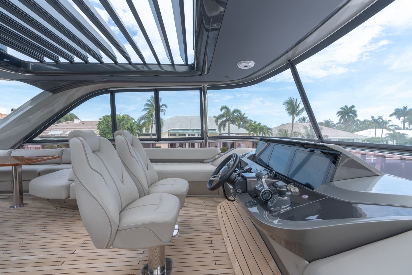 2019 Princess Y85 - Photo 58