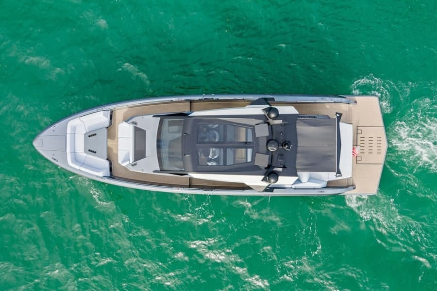 2024 Vanquish Yachts VQ55 - Photo 8
